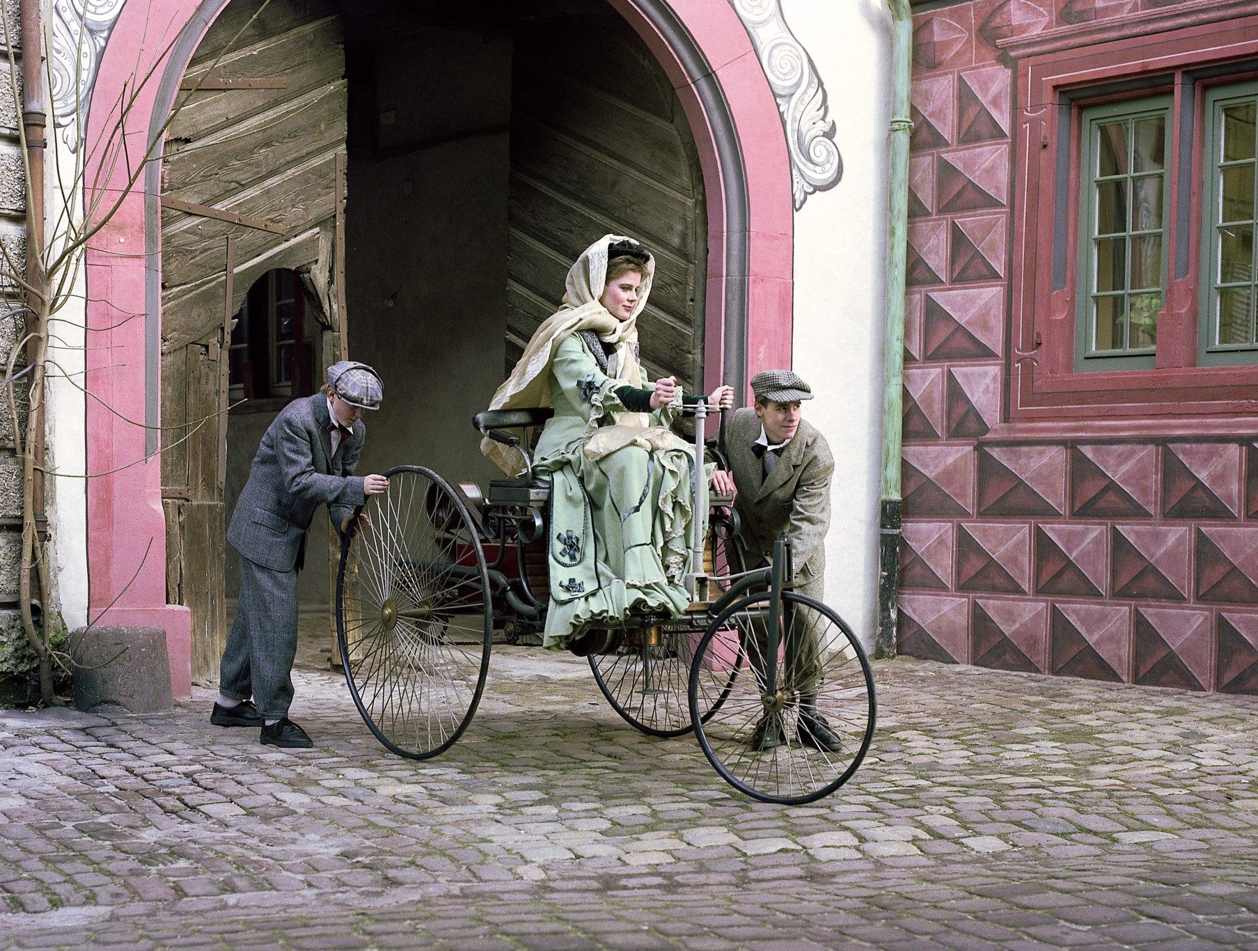 recreation of Bertha Benz